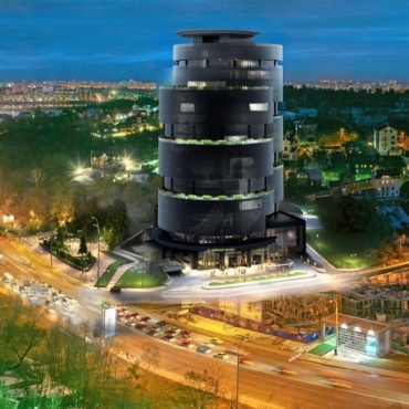 IQ Plaza